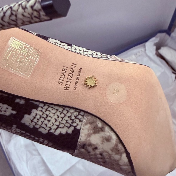 Stuart Weitzman New Roccia Snakeskin Over-the-Knee Boots - Picture 7 of 7